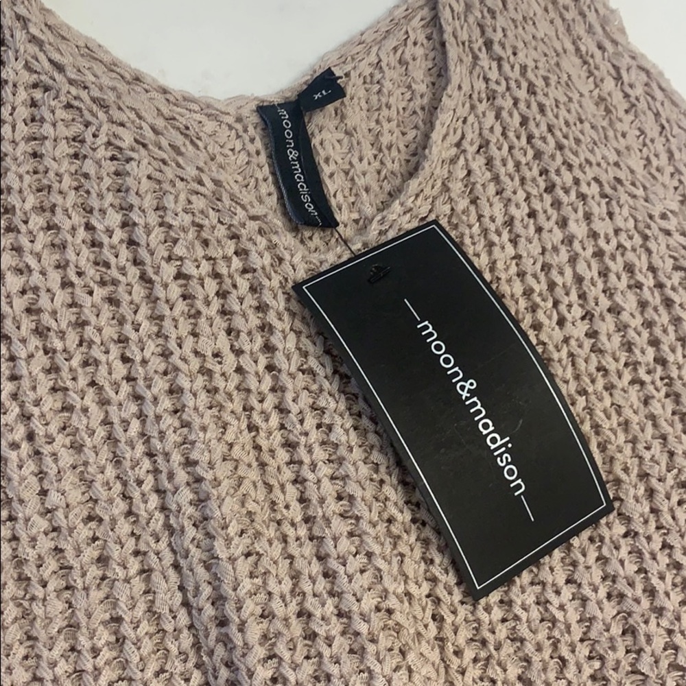 Knit tank top - Picture 2 of 2